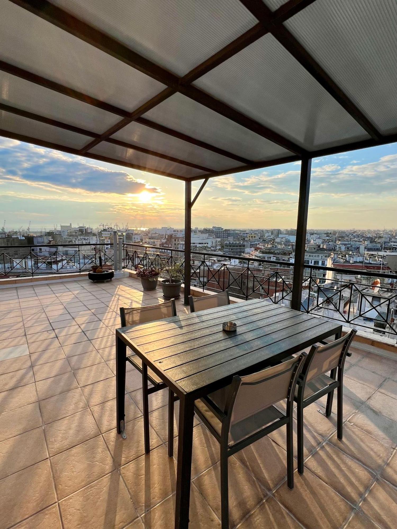 180° Rooftop View 塞萨洛尼基 外观 照片